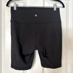 Lululemon Align High-Rise Short 8” in Black